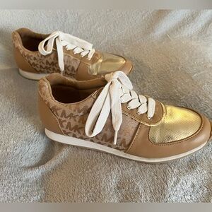 MICHAEL KORS Size 4 Kids Gold Tan White Logo Tennis Shoes Sneakers Casual